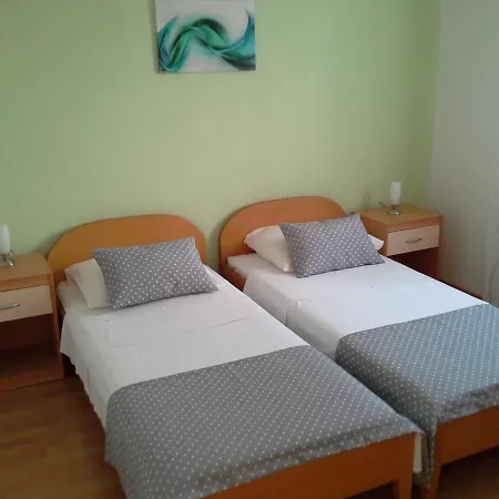 Apartamento With A Parking Space Bol, Brac - 15564 Bol