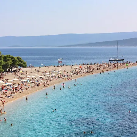 With A Parking Space Bol, Brac - 15564 Apartamento